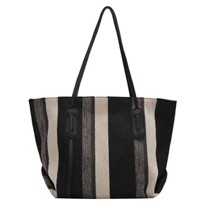 2023 New Fashion Women's Bag Canvas Summer Portable Tote Bag Student Trend Women's Shoulder Bag Wholesale