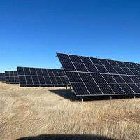 Panneaux solaires monocristallins PERC bifaciaux double vitrage tout noir IP68 haute efficacité 560W-585W à prix de gros