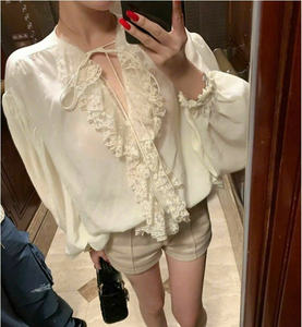 Lace Trim Ruffle Neck Shorts Set Vietnam Casual Chic V Neck Long Sleeve <b>Linen</b> Blend <b>Two</b> <b>Piece</b> Shorts Set - Product Image 1