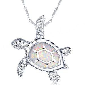 Pendentif tortue de mer en argent sterling 925 avec opale blanche en gros - Product Image 1