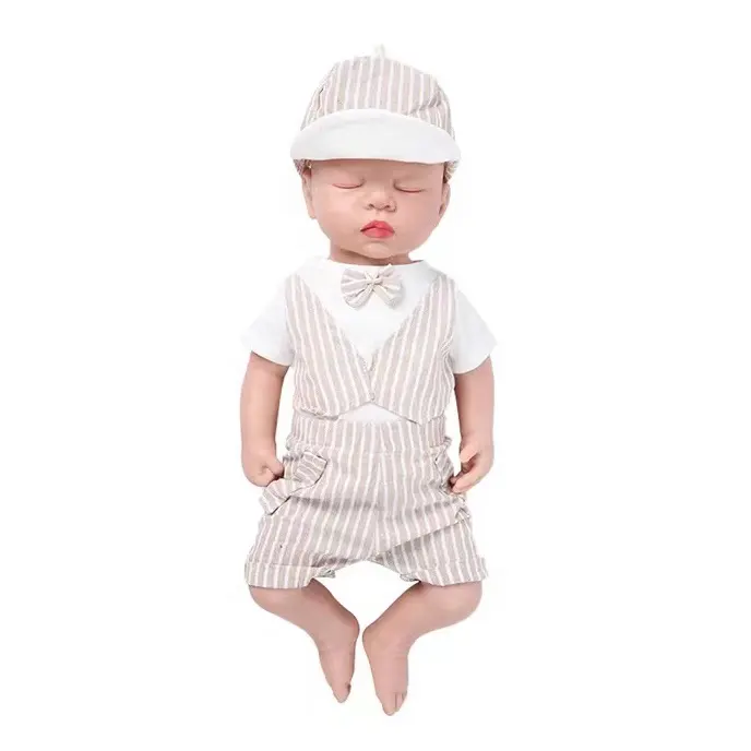 子供のための18インチの本物の外観の生まれ変わった柔らかいシリコーンの眠っている赤ちゃんの人形
