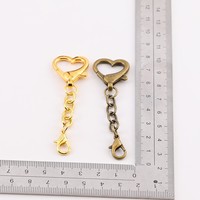 Vente en gros élégant argent 8 mousquetons fermoir porte-clés conception en forme de coeur en alliage de zinc bricolage mousqueton accessoire à la mode porte-clés