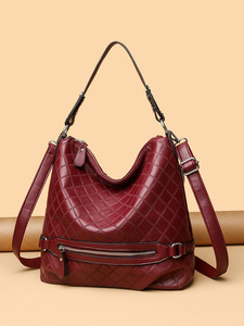 กระเป๋าสะพายข้างดีไซน์ใหม่ทันสมัย คุณภาพสูง หนัง PU กระเป๋าสะพายไหล่ กระเป๋าถือลำลองสุดหรูสำหรับผู้หญิง - Product Image 2