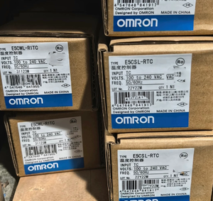 ตัวควบคุมอุณหภูมิแบบดั้งเดิม E5CSL-QTC, เทอร์โมสตัทอิเล็กทรอนิกส์แบบดิจิตอลสำหรับควบคุมอุตสาหกรรม - Product Image 2