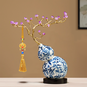 Adorno de Calabaza de Porcelana Azul y Blanca con Rama de Cristal Morado, Decoración de Cerámica, Regalo de Inauguración de Casa - Product Image 1