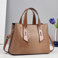 Sac fourre-tout au design classique tendance, sac à main personnalisé de marque, portefeuille, sac à bandoulière pour femme de grande capacité et de haute qualité
