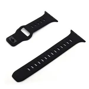 Comfortabele Touch Horloge Siliconen Band Voor Iwatch Ultra Zachte Siliconen Band Vierkant Metalen Gesp Siliconen Polsband 38Mm Tot 49Mm