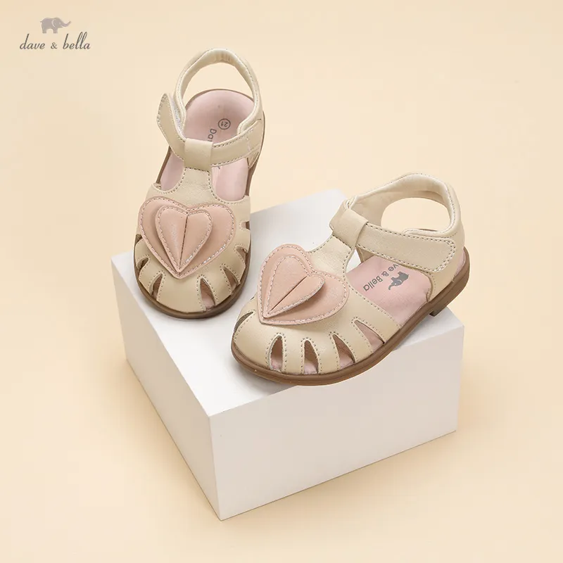 DB16544 Dave Bella summer fashion baby girls love sandals new born infant shoes girl sandals cute shoes