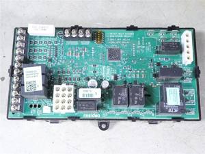 Nueva Tarjeta de Circuito de Control de Encendido Original Ready Resideo S9220e1018 de 2 Etapas 100869-03 Controlador de Programación PLC - Product Image 1