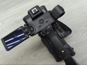 กล้องวิดีโอระดับมืออาชีพ PXW-Z150 4K XDCAM คุณภาพสูง ขนาดกะทัดรัด พกพาสะดวก ให้คุณภาพการถ่ายทอดแบบระดับออกอากาศ 4K และ Full HD - Product Image 1