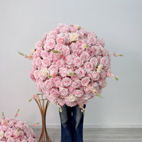 Boule de fleurs artificielle rose réaliste en soie de haute qualité pour centre de table, idéale pour les fêtes, la rentrée scolaire et la décoration de scène