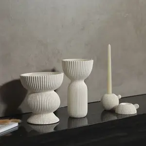 Nordic Textured Irregular Shape White Handmade Minimalist Pottery Art Home Decor Stripeceramic Flower Vases For Living Room