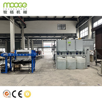 Machine de recyclage du plastique 300KG/H pour les bouteilles et les contenants en HDPE PP avec faible consommation d'eau