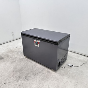 <span class=keywords><strong>Congelador</strong></span> Horizontal de 900L con Zonas de Temperatura <span class=keywords><strong>para</strong></span> Separar Alimentos Congelados y Refrigerados en Empresas de Catering - Product Image 1