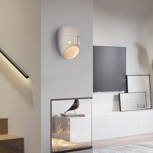Lámpara de Pared Nórdica Danesa Creativa y Única con Diseño de Máscara Personalizado para Sala de Estar, Dormitorio, Pasillo, Cuerpo de Resina, Diseñadores Holandeses - Product Image 5