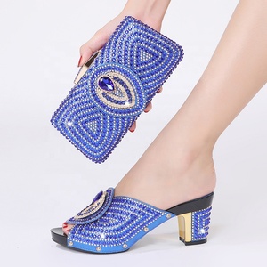 Set di <span class=keywords><strong>Scarpe</strong></span> <span class=keywords><strong>e</strong></span> Borse da Donna per Banchetti <span class=keywords><strong>e</strong></span> Matrimoni, Taglia Grande, Lussuose, con Tacco Grosso <span class=keywords><strong>e</strong></span> Strass, Punta Affusolata - Product Image 3