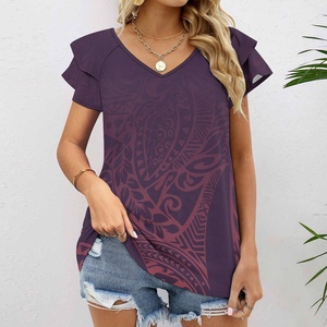 Abbigliamento Personalizzato per Donne, Top in Policotone Polinesiano, Elegante Camicetta con Stampa Floreale di Ibisco, <span class=keywords><strong>T</strong></span>-<span class=keywords><strong>Shirt</strong></span> Casual Samoana per Donne - Product Image 3