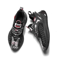 Nouvelle conception de basket-ball sport baskets marche style hommes chaussures de sport