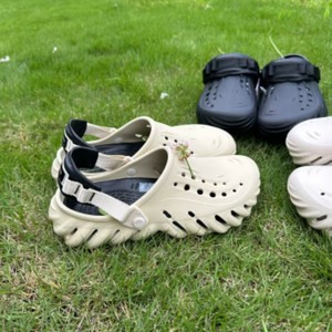 Nouvelles sandales et sabots classiques Zturn en EVA antidérapants pour hommes et femmes, style <span class=keywords><strong>Crocs</strong></span> et <span class=keywords><strong>mules</strong></span>, pour infirmières et jardiniers, vente en gros OEM - Product Image 1