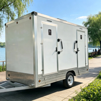 Remolque de Baño Móvil de Lujo con Panel Sándwich Aislado, Diseño Moderno, a Prueba de Olores, con Drenaje para Uso en Exteriores, Parques Municipales y Calles
