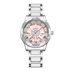 Nouvelle montre à quartz multifonctionnelle de luxe pour femmes 2025 avec diamants, design lumineux et étanche - Product Image 5