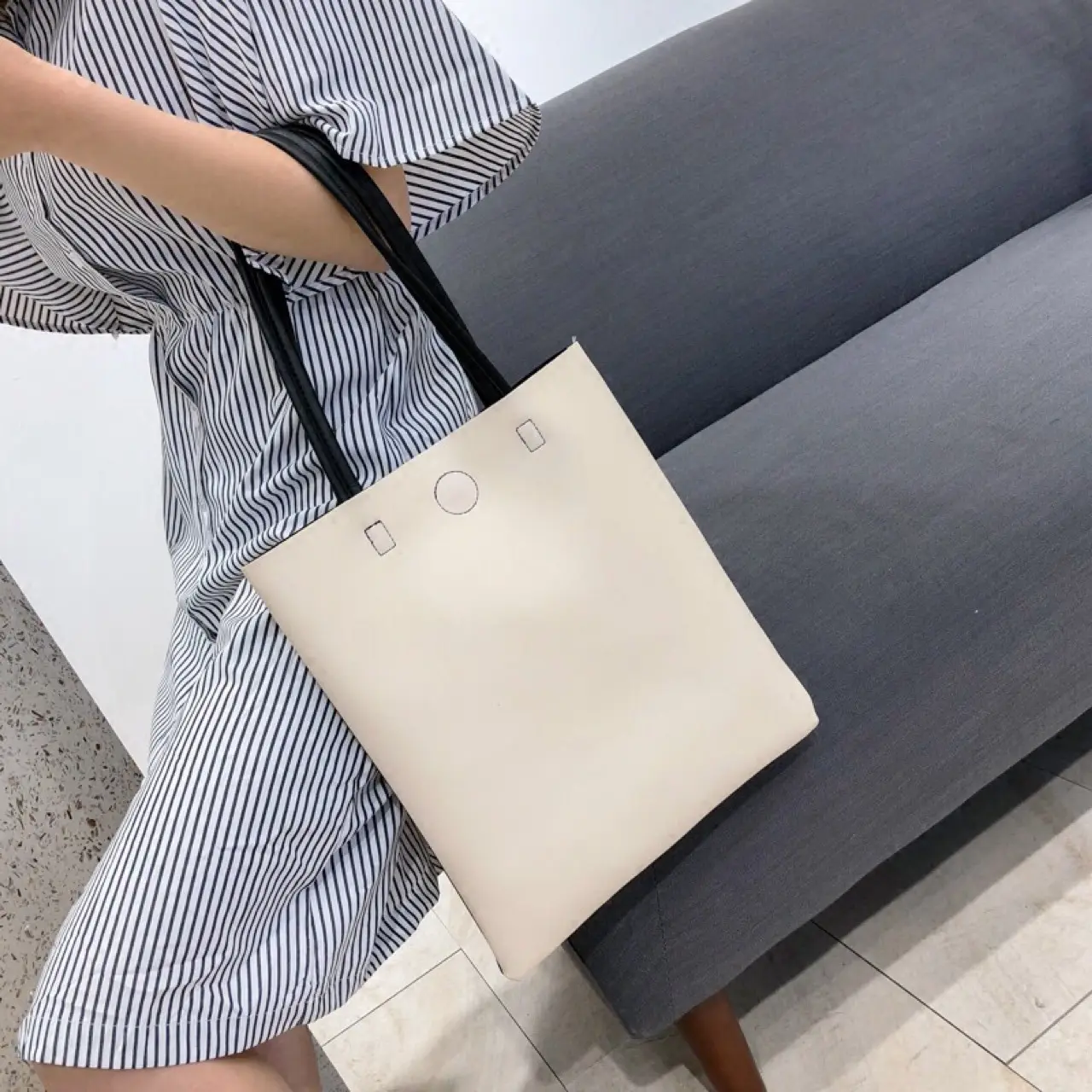 2022 New Light Weight Tote Purse Tassel Package Bags Ripple Pattern Casual Shoulder Bags PU Women Leather Handbags