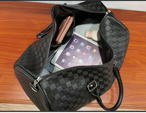 <strong>Yiwu</strong> Factory New Design Pu Leather Luggage <strong>Travel</strong> Tote <strong>Bag</strong> Large Capacity Gym <strong>Bag</strong> Portable Travelling <strong>Bag</strong>