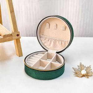 Estuche de Lujo para Joyería al por Mayor, Caja de Joyería de Terciopelo de Alta Calidad, Caja de Joyería de Viaje con Logotipo Personalizado - Product Image 2