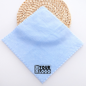 Serviette carrée en microfibre <span class=keywords><strong>de</strong></span> velours corail haute densité 30x30, serviette pour le visage des enfants, séchage rapide, écologique, absorption d'eau pour la salle <span class=keywords><strong>de</strong></span> bain, logo - Product Image 1