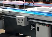 Scie à panneaux CNC de précision entièrement automatique de style MAS pour la découpe de panneaux de porte en bois