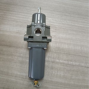 Vanne de réduction de pression Fisher 67DF, régulateur filtrant piloté pour l'alimentation et le drainage en eau - Product Image 2