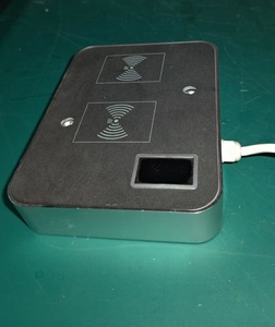 เครื่องอ่านบัตรพลาสติกควบคุมการเข้าถึงเดสก์ท็อป13.56MHz สำหรับการจัดการเครื่องมือในคุก - Product Image 3