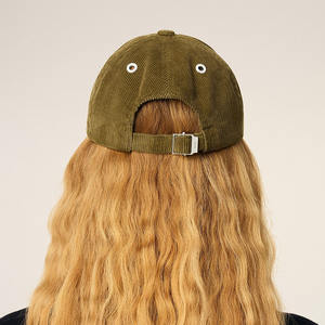 Chapeau respirant à boucle réglable brodé vert, conçu par le fabricant, personnalisé, 100 % coton, en velours côtelé - Product Image 4