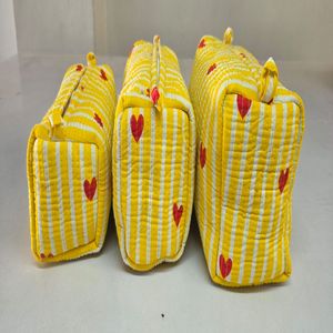 Juego de 3 neceseres acolchados de algodón 100% con diseño de corazón rojo y amarillo, estilo tradicional, plegables, multifuncionales, ecológicos y a prueba de polvo. - Product Image 2