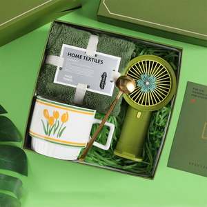 2023 Los mejores productos innovadores, Ideas de regalos de vacaciones de Navidad Juego de regalo de taza de calefacción de enfriamiento/ - Product Image 6