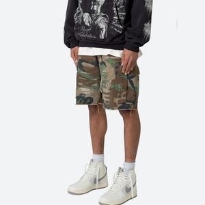 กางเกงขาสั้นคาร์โก้ผู้ชายลายพรางทรงหลวมแบบทำสีซีดสไตล์วินเทจ ผลิตตามสั่ง ขายส่งจากแบรนด์แฟชั่น ผ้าแคนวาสคอตตอน 100% กันน้ำ - Product Image 2