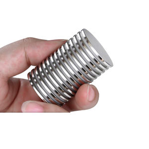 Aimant de recherche de grand diamètre 30x2mm 30mm x 2mm en vrac rond magnétique 30x2mm aimants à disque en néodyme 30*2 circulaire 30mm - Product Image 1