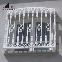 QUYANG, decoración exterior personalizada, barandillas de ventana occidental, barandilla de Metal, protector de VENTANAS DE HIERRO fundido negro
