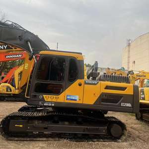 Excavatrice sur chenilles VOLVO EC200DL d'occasion certifiée 20 tonnes avec approbation CE/EPA - Product Image 3