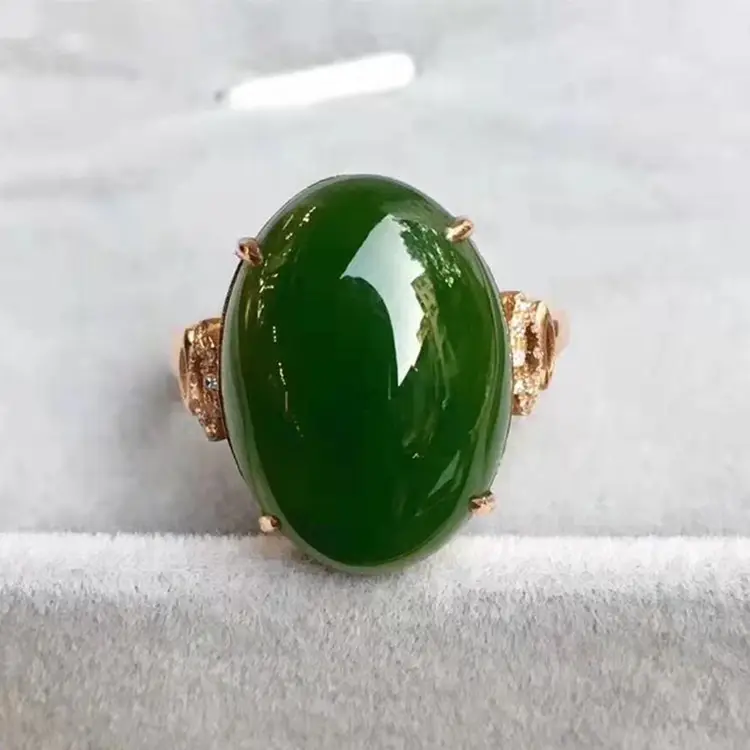 Hochwertiger großer Jade-Edelsteins chmuck mit Diamant großhandel 18 Karat Gold 13x18mm natürlicher Spinat grüner Hetian-Jaspis-Ring