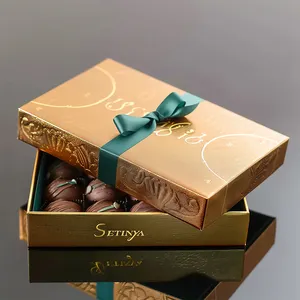 Caja de regalo personalizada, caja de cartón de lujo para embalaje de alimentos, caja dorada con inserto elegante para galletas, bombones, dulces, cajas de papel dulces para Chocolate