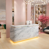Bureau de réception commercial en bois moderne, écologique et durable, avec éclairage LED, design luxueux pour hôtel, salon de beauté, spa, centre commercial