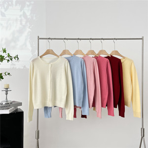 महिलाओं के ऊन कार्डिगन अनुकूलित वसंत उच्च गुणवत्ता वाले नरम पतली ऊन क्रू गर्दन बुना हुआ कार्डिगन स्वेटर - Product Image 3