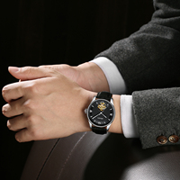 Montre mécanique pour homme, logo personnalisé, date automatique, vente en gros, étanche, lumineuse, bracelet en cuir véritable, montre-bracelet limitée