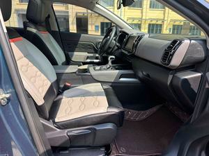 <span class=keywords><strong>Citroen</strong></span> C5 AIRCROSS 350THP 6AT 2WD LHD 5 Posti Benzina SUV Compatto Sedili in Pelle Cerchi in Lega R19 Pneumatici 2017 - Product Image 5