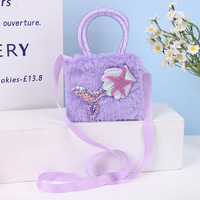 Sac à bandoulière en peluche motif dessin animé, mignon et tendance, avec porte-monnaie, porte-cartes à long cordon et étui pour écouteurs