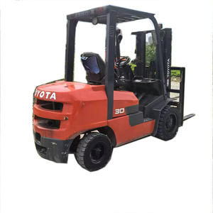 Montacargas Diésel Usado Toyota FD30 en Buen Estado, 3T, Alta Calidad, en Oferta, Barato, con Motor y Rodamientos - Product Image 1