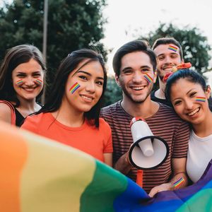Venta al por mayor Rainbow Pride <span class=keywords><strong>Face</strong></span> Paint Stick Material plástico lavable para la fiesta de celebraciones del Día del Orgullo <span class=keywords><strong>Gay</strong></span> - Product Image 4