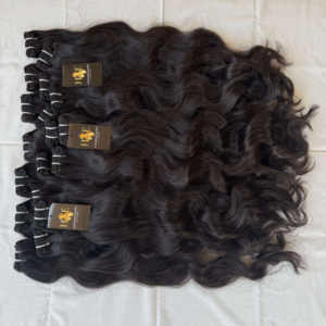 Paquets de cheveux vierges de temple indien non traités avec fermeture Hd, paquets de cheveux humains bouclés, cheveux de temple bouclés de vison brut - Product Image 1