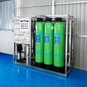 Système complet d'osmose inverse, station de traitement d'eau RO avec commande PLC, pompe/moteur pour la production d'eau pure potable - Product Image 1